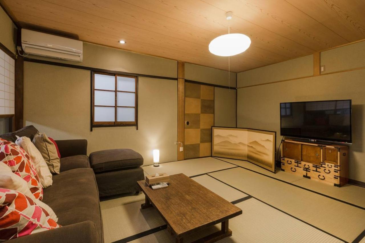 京都二条城近く京町屋120年の歴史に泊まる Eksteriør bilde