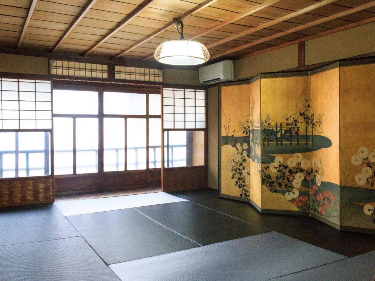 京都二条城近く京町屋120年の歴史に泊まる Eksteriør bilde